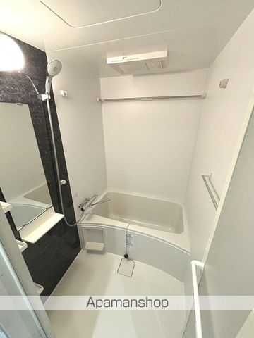 セレニテ江坂グランデの内装写真