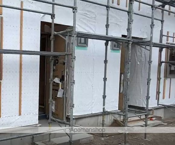ジュネスグランディールの玄関写真