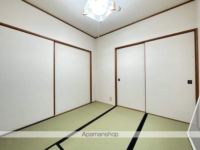 本町ハイツタイプIの内装写真