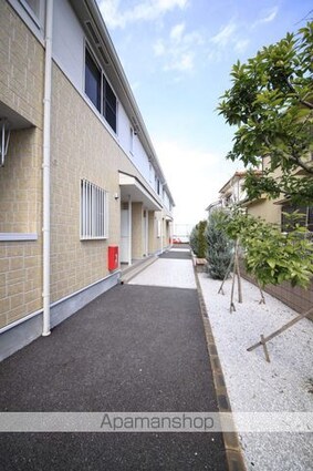 東京都八王子市大谷町[1LDK/49.59m2]のエントランス2