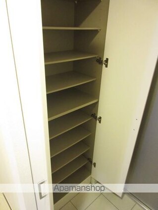 エスティメゾン錦糸町Ⅱ[1DK/40m2]の玄関
