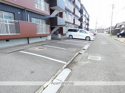 ペアハイツⅠ[3DK/55.28m2]の駐車場