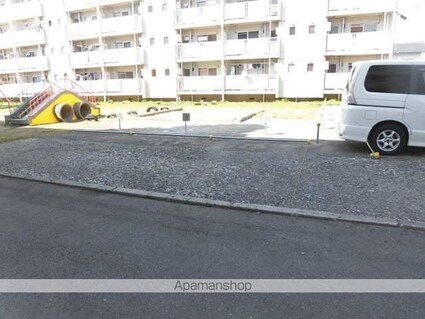 ビレッジハウス小山２号棟[2K/33.09m2]の駐車場2