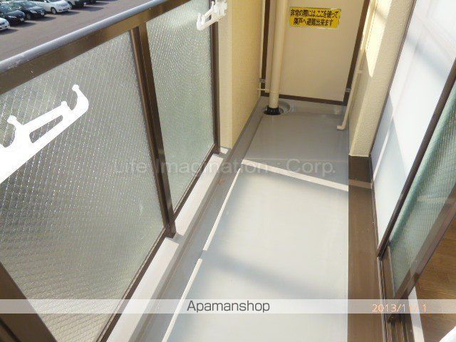 ハイツ宮の森II番館の内装写真
