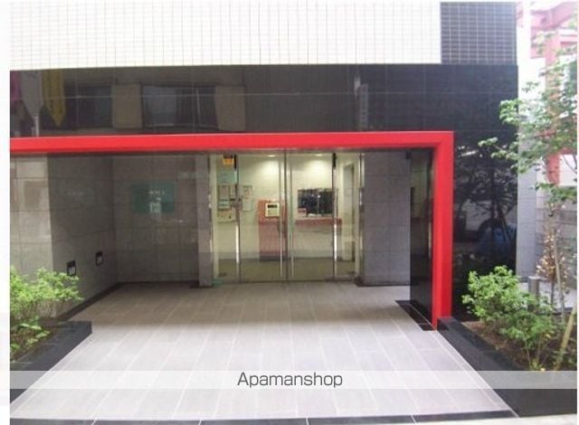 フィオリーシェ東浅草の玄関写真