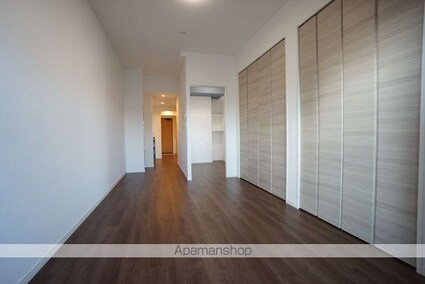 愛知県名古屋市西区花の木３丁目[1LDK/34.04m2]のリビング・居間