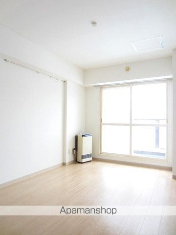メゾンクレスト元町の内装写真