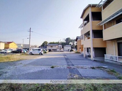 ＲＦマンション大戌亥１号館[1LDK/42.5m2]の駐車場2