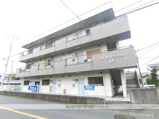 ひばりヶ丘マンションDの外観写真