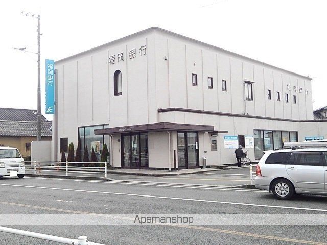クレストールBの周辺写真