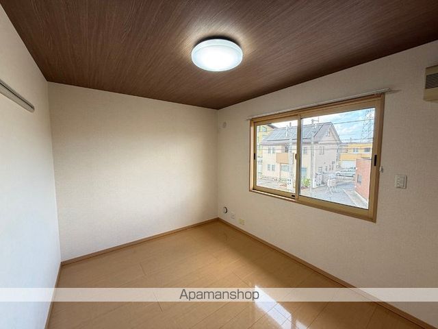 COMFORT RESIDENCE IIの内装写真