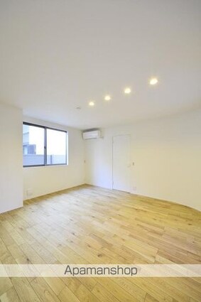 中野弥生町テラス[1R/24.02m2]のリビング・居間