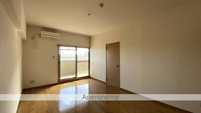 アークハイツ鹿田の内装写真