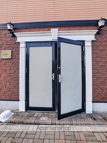 アムール双葉の玄関写真
