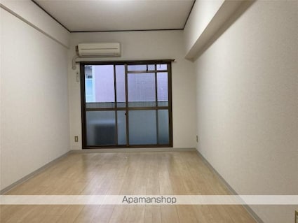 オクトワール松山土居田西館[1DK/22.68m2]のリビング・居間
