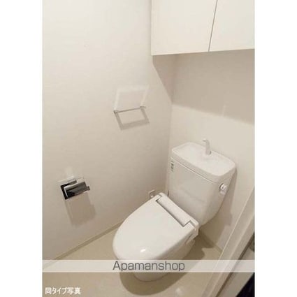 コンフォリア東池袋ＥＡＳＴ[1R/29.72m2]のトイレ