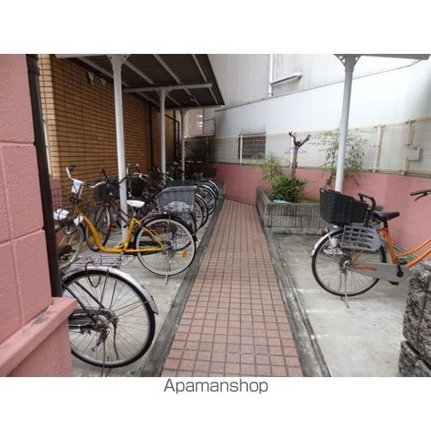 トップス祝ハイツの玄関写真