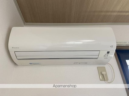 ファミール河野Ａ・Ｂ・Ｃ棟[2LDK/57.85m2]の内装1