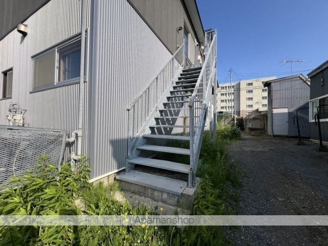 名取荘の玄関写真