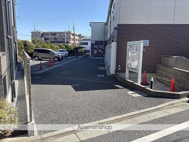 レオネクストメゾン　グリシーヌ[1K/29.97m2]のエントランス