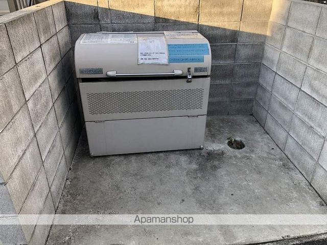 ストラーダ湘南.の玄関写真