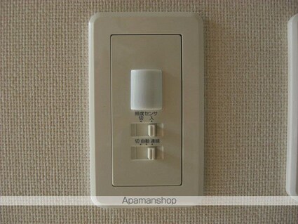 茨城県鹿嶋市宮中１丁目[1K/31.84m2]の玄関