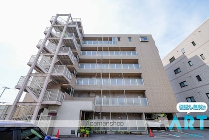 グランドゥール南松山[1LDK/48.02m2]の外観3
