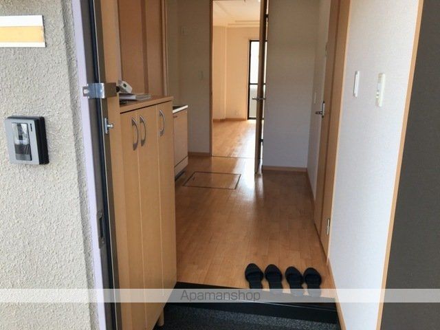 メイプルリーフの内装写真