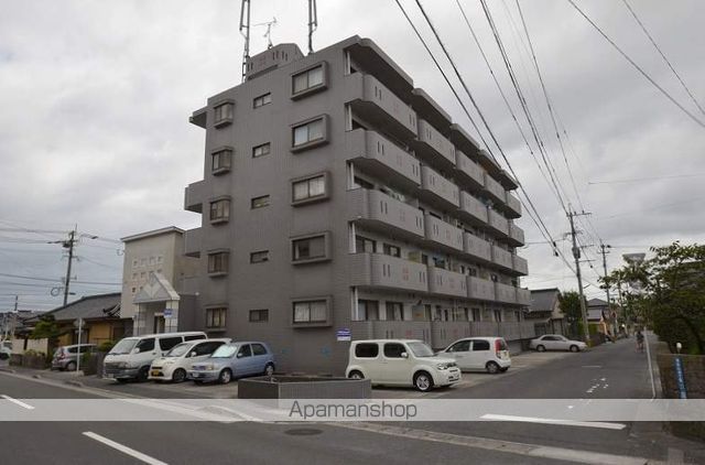 エステート鹿児島の外観写真
