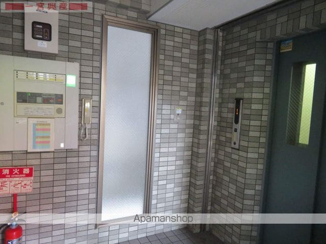 ブルーランド本町の外観写真