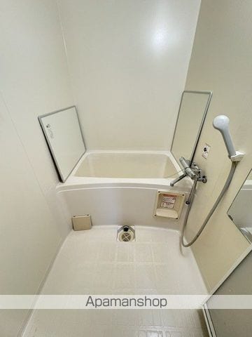 滝の川町西8丁目2-8貸家の内装写真