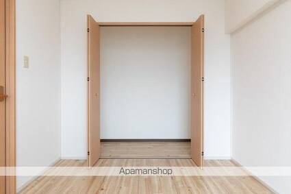 ヴィラ・アンソレイエ香西本町[2LDK/56.7m2]の収納