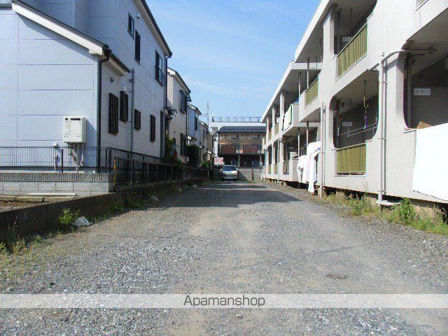 金井マンションAの外観写真