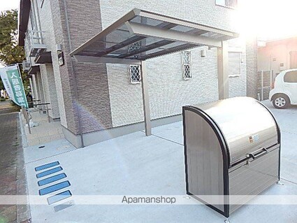 ＳＩＬＫ　ＴＥＲＲＡＣＥ[2LDK/62.93m2]の共用部3