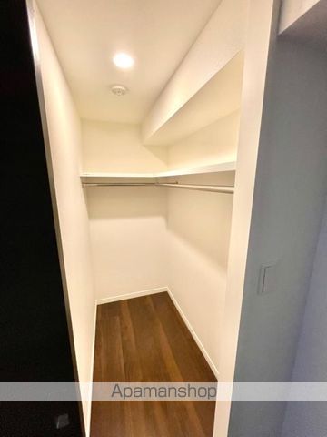 レジディア三軒茶屋IIIの内装写真