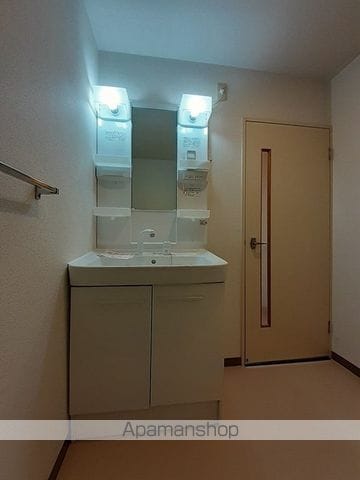 プラドール真砂Bの内装写真