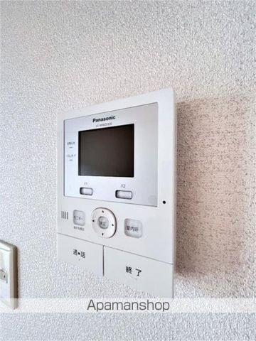 FOLIAR FIIの内装写真