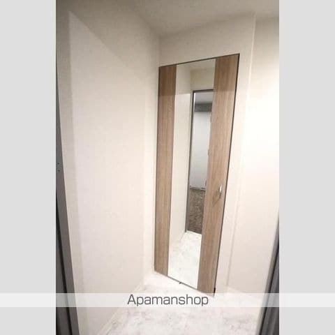 Bills Nakanoshimaの内装写真