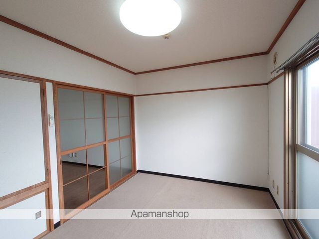 空とこもれ陽のギャルデの内装写真