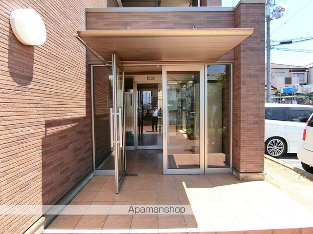 プログレNΑの玄関写真