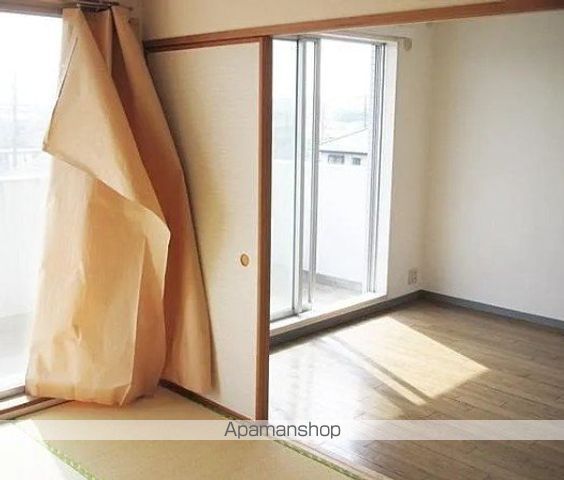 ヴェルハイム小金井 IIの内装写真