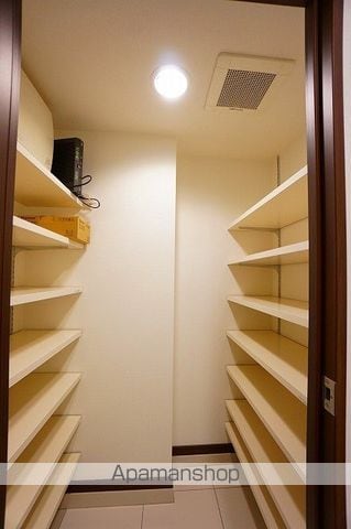 プレミスト静岡の内装写真