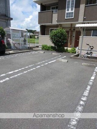 サニーブライト　Ａ[2DK/46.22m2]の駐車場2