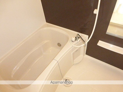 フォレストコート　Ⅱ[1K/31.65m2]のバス