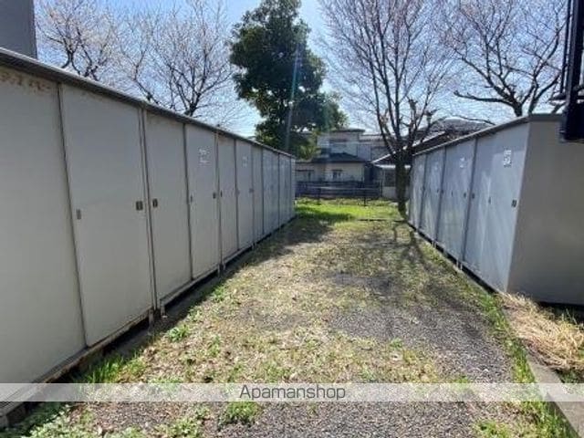 パルテール東新潟の外観写真