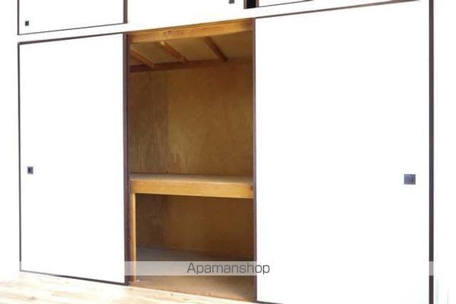 ビレッジハウス新見2号棟の内装写真
