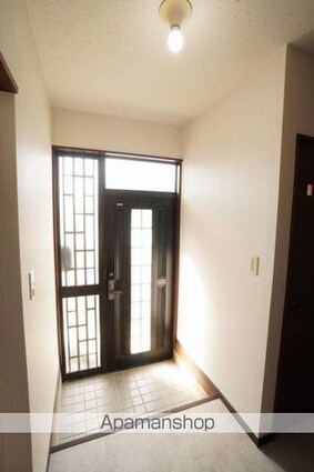 テラス白岡　２号棟[2LDK/54.92m2]の玄関
