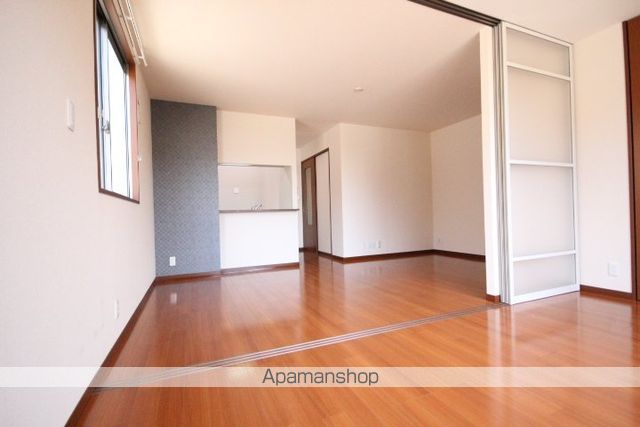 クレール大町東の内装写真