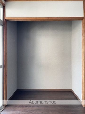 帯山東アパートの内装写真