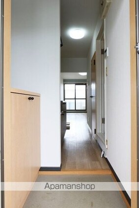 リヴェールガーデン[1R/22.35m2]の玄関